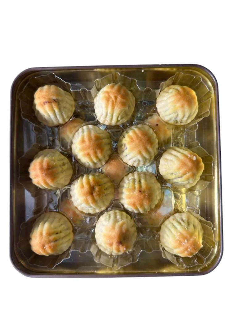 Nafeesah Pistachio Maamoul Cookies – Authentic Middle Eastern Pastry - Image 2