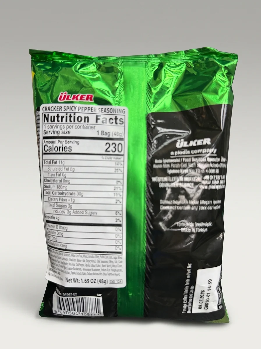 Ülker Krispi Baharatli Kraker 48g - Spicy Pepper Seasoned Crackers - Image 2